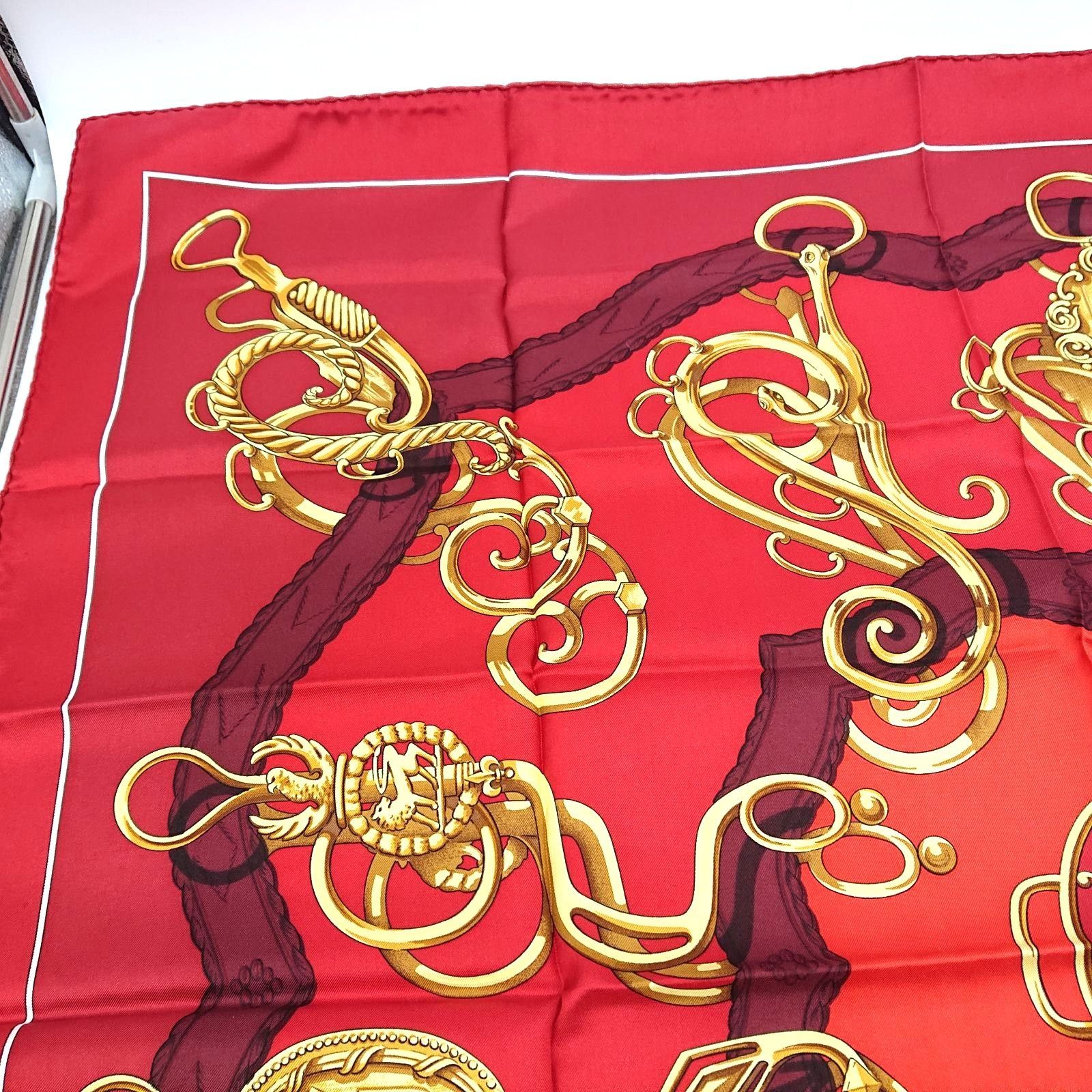 スカーフ レッド