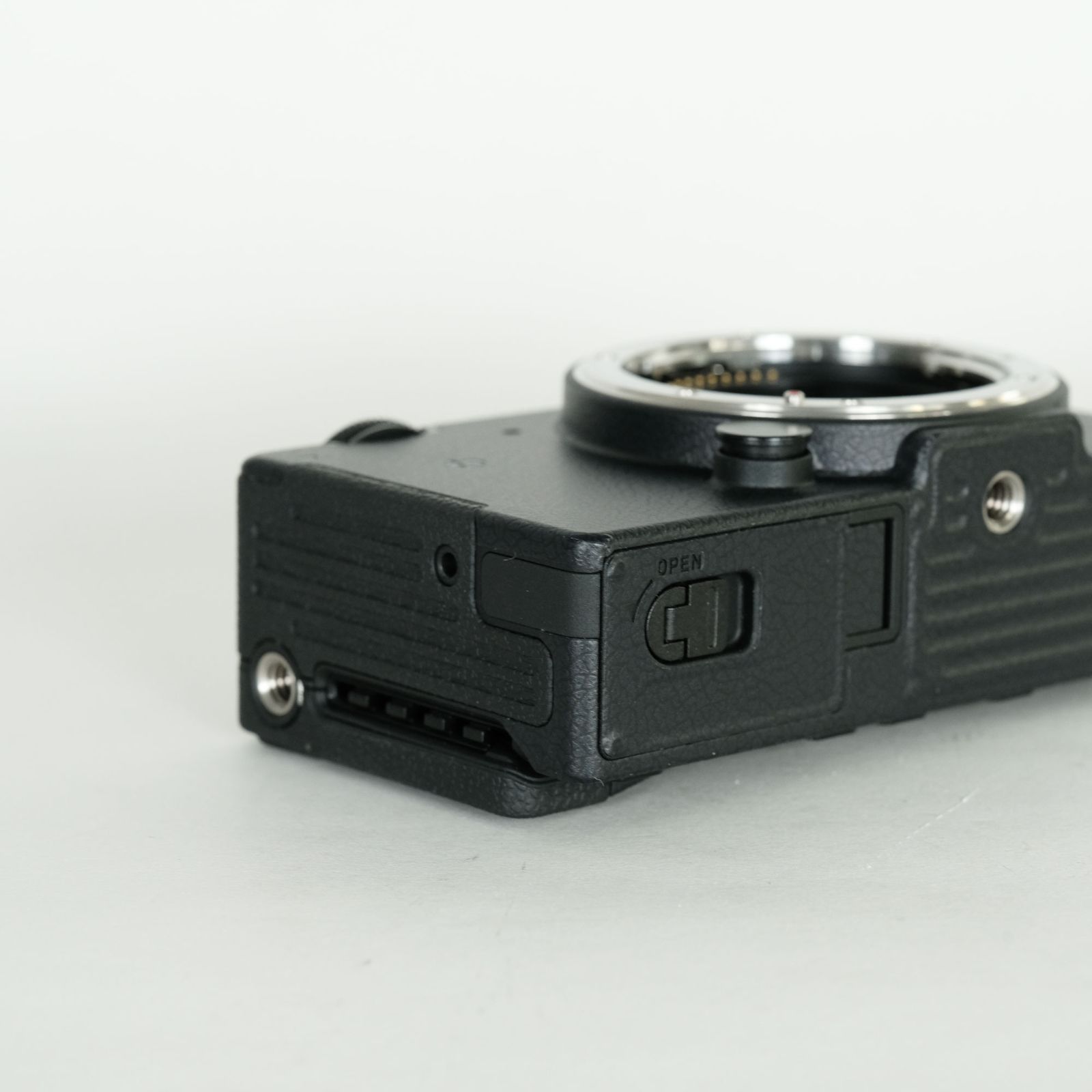 ボディ ミラーレス一眼