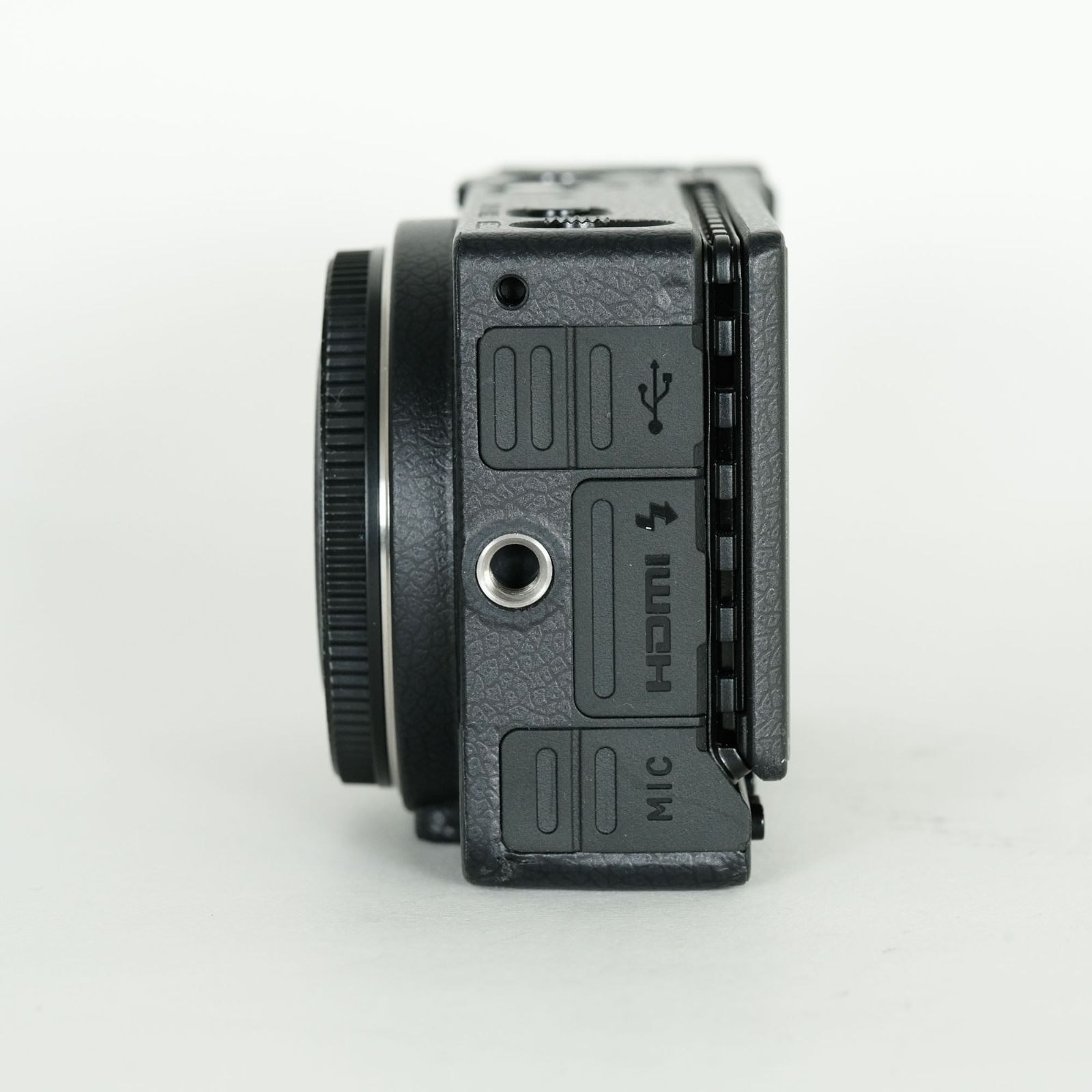 ボディ ミラーレス一眼