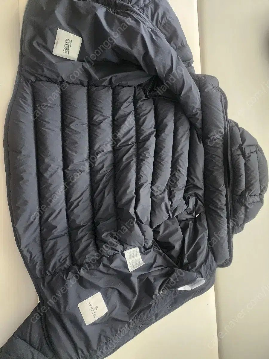 NAZAIRE ナゼール