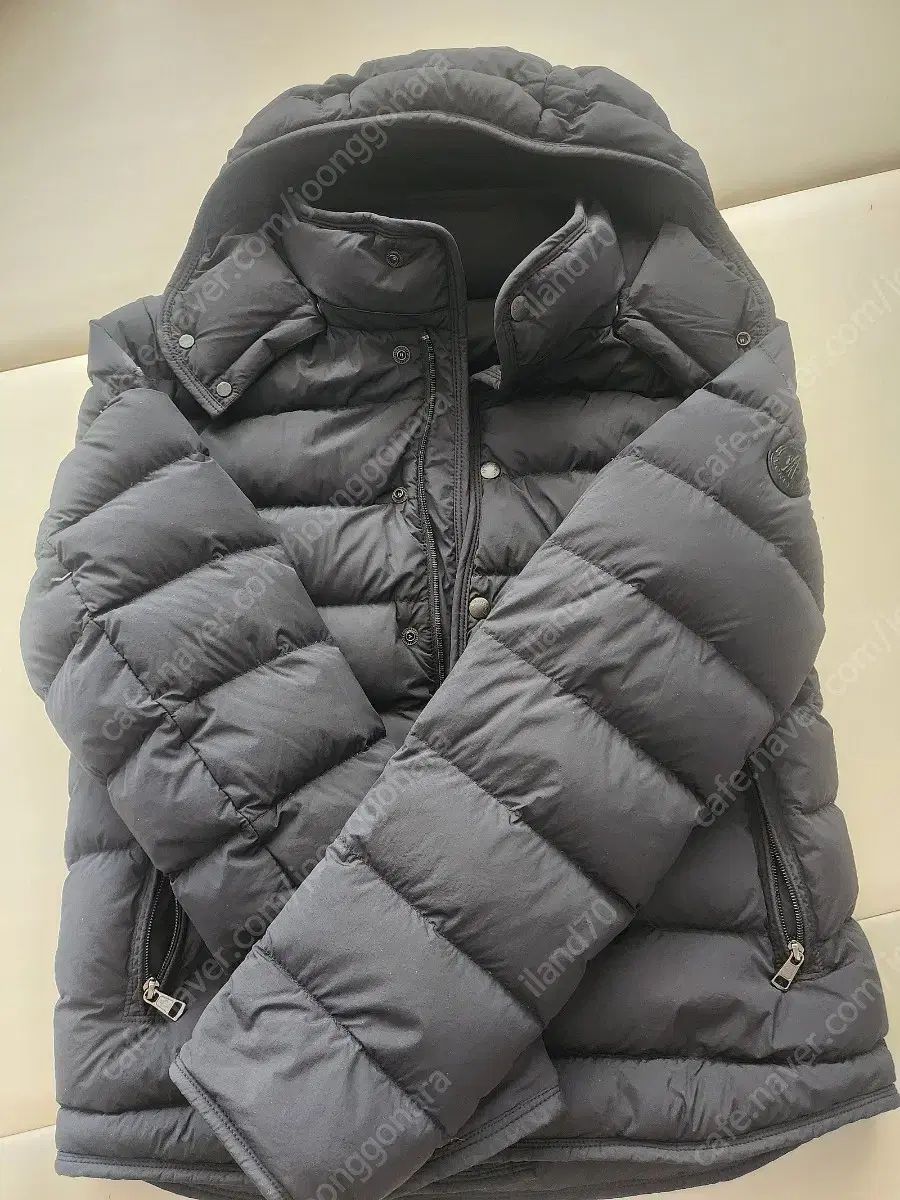MONCLER モンクレール