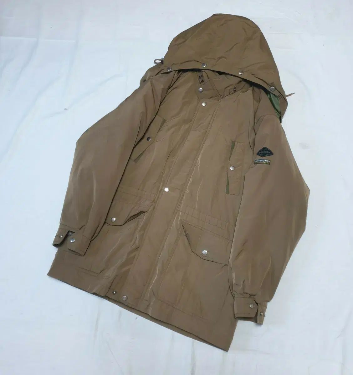 イヴ サンローラン スぺルアウト パファー グース ダウン