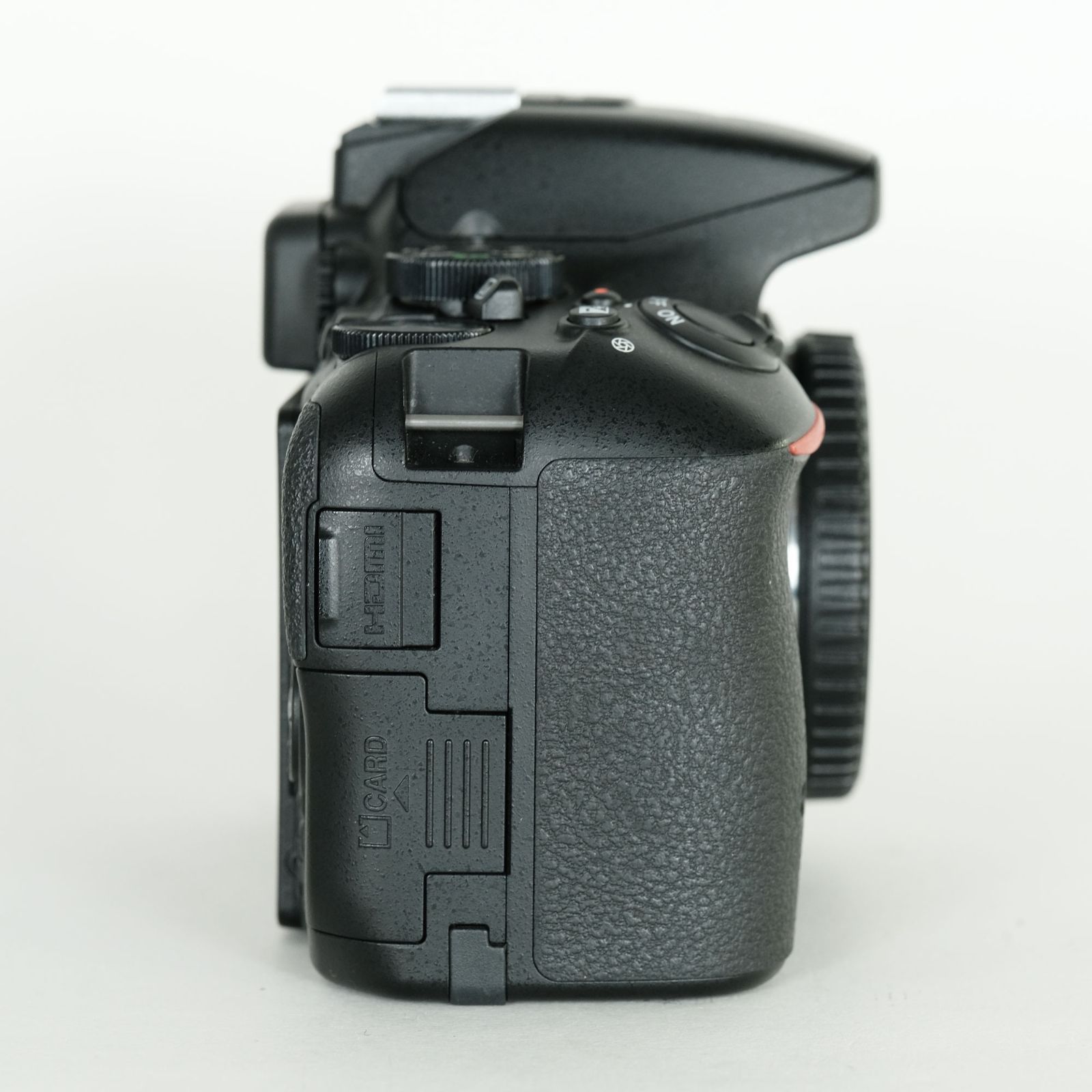 ジャンク品 | シャッター数3,930回] Nikon D5500 | デジタル一眼レフ