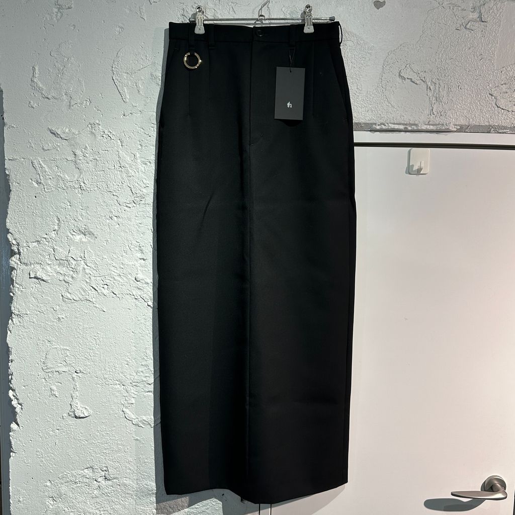 th products ティーエイチプロダクト 25SS Back Open Skirt スカート 2501-WSK01-104 ブラック size 1 表参道A11