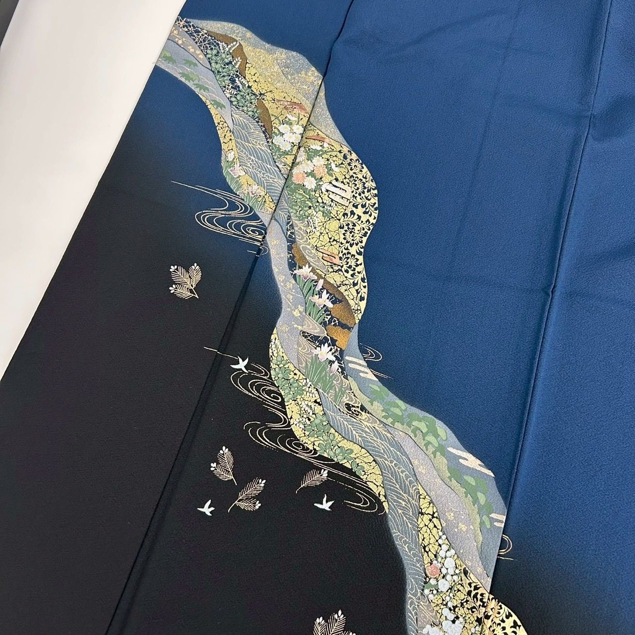 裄67 螺鈿 付け下げ 正絹 紋なし 煌めき美しいデザイン 袷 着物 MK-849