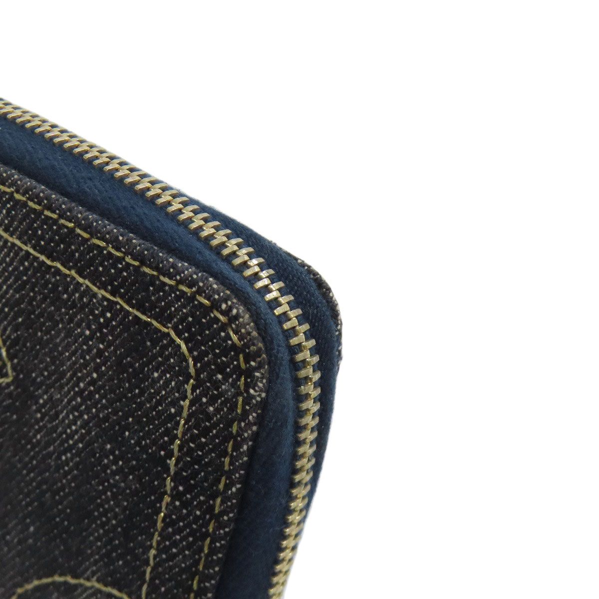 CHANEL シャネル ココマーク ステッチ ゴールド金具 コインケース  