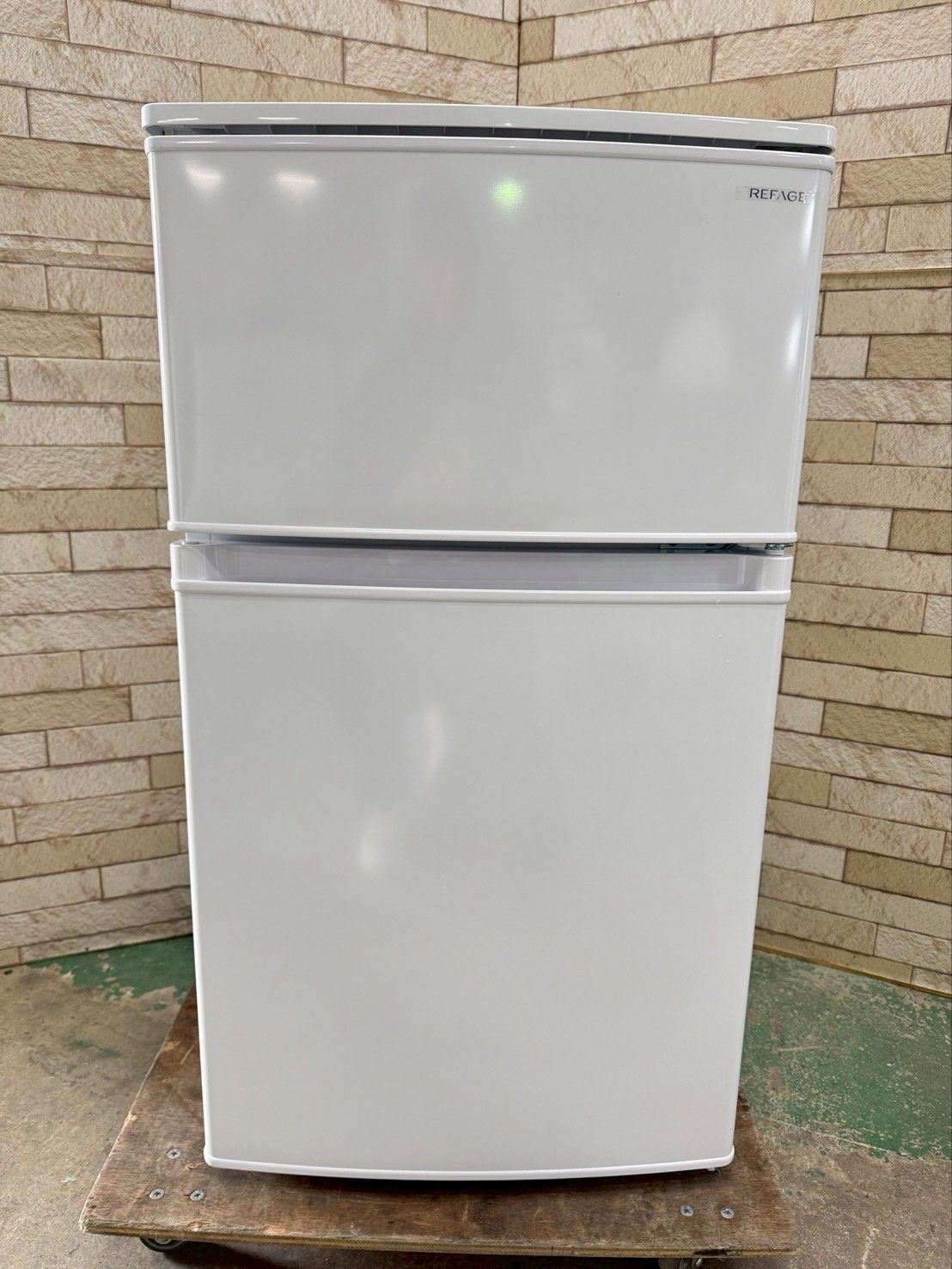 【高年式】大阪送料無料★3か月保障★2024年★YRZ-C09MW★IR-470 高年式】大阪送料無料☆3か月保障付き☆冷蔵庫☆ヤマダ☆2ドア☆2024年