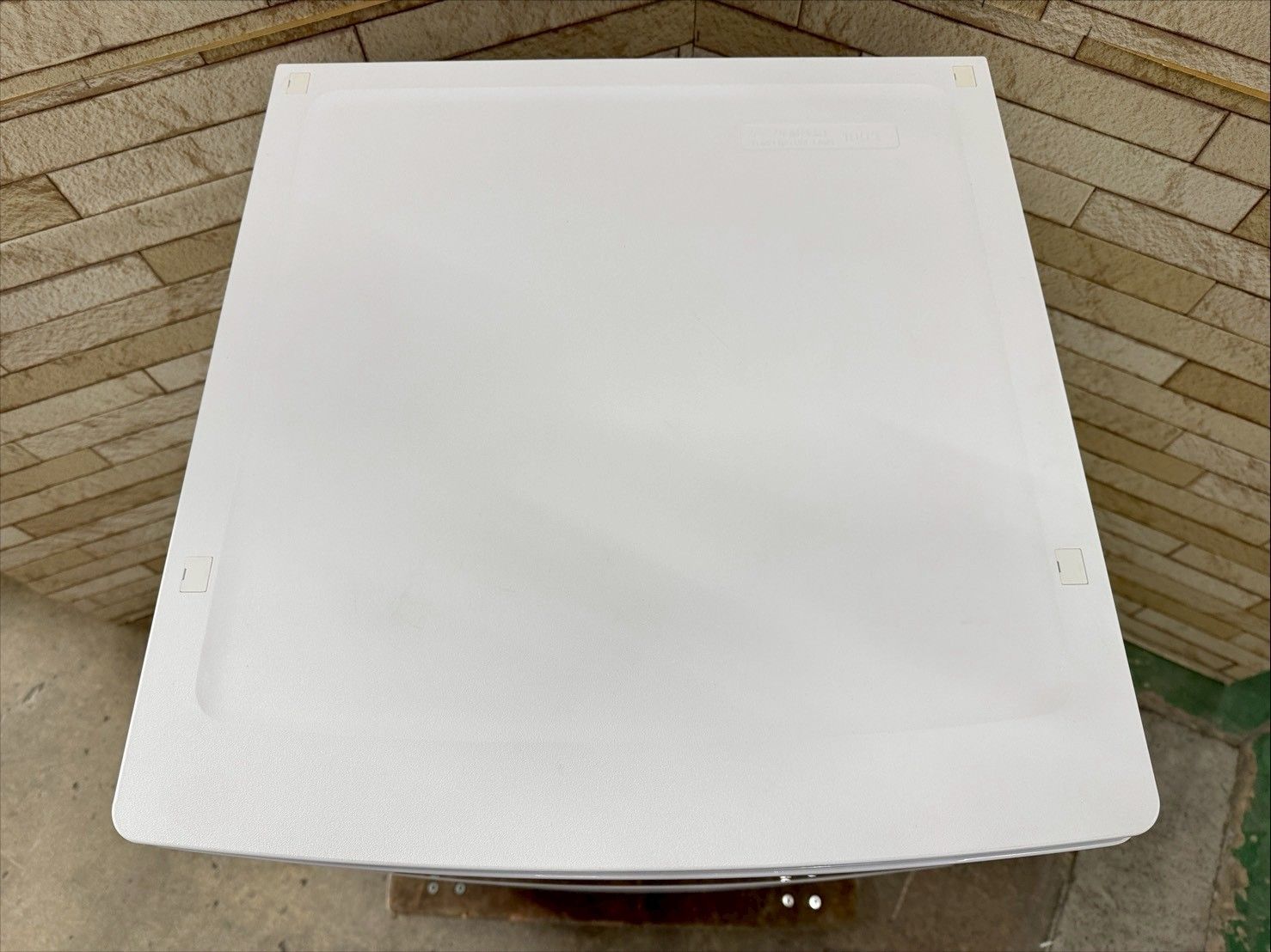 【高年式】大阪送料無料★3か月保障★2024年★YRZ-C09MW★IR-470 高年式】大阪送料無料☆3か月保障付き☆冷蔵庫☆ヤマダ☆2ドア☆2024年