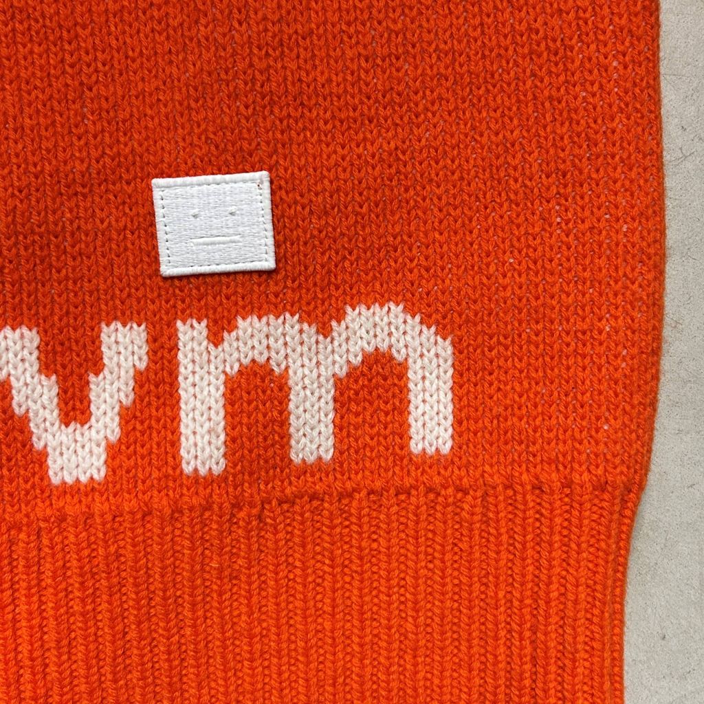 Acne Studios　アクネストゥディオズ　ニットカーディガン　オレンジ Acne Studios アクネストゥディオズ ニットカーディガン オレンジ