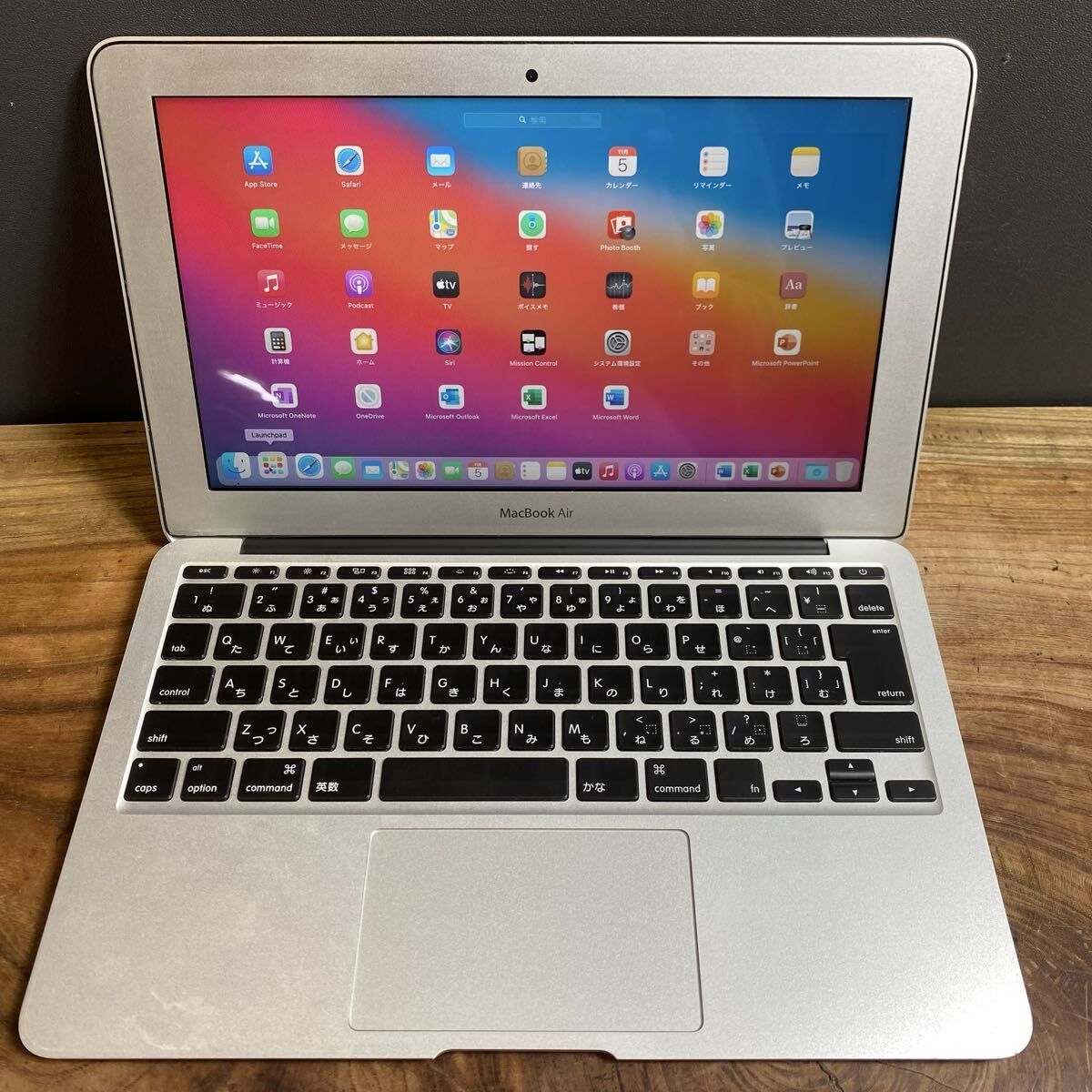Apple MacBook Air 11 inch 2013 Core i 5 1.3 GHz メモリ4 GB Office 2021 579