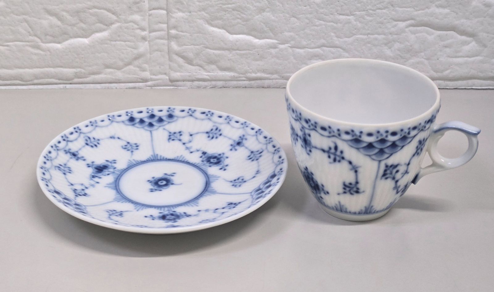 ROYAL COPENHAGEN ロイヤルコペンハーゲン カップ-ソーサー 2客