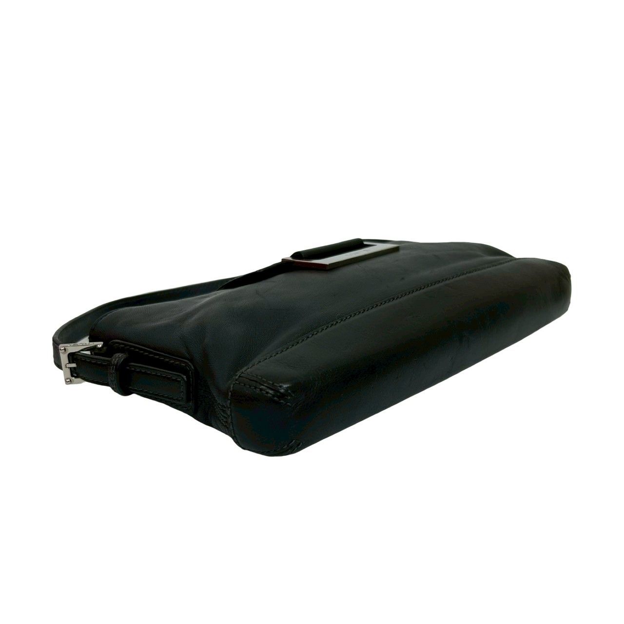 ポーチ ブラック