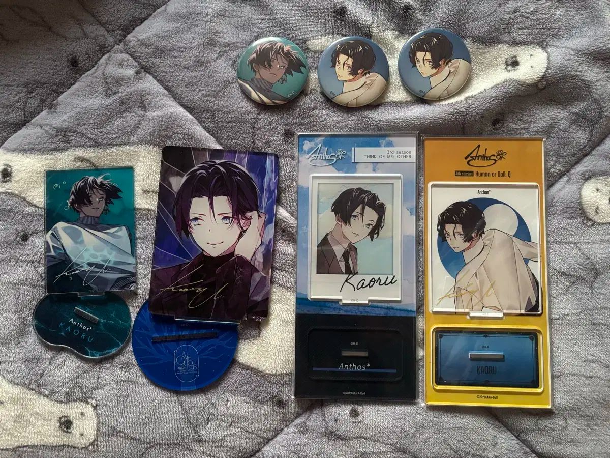 ハナドール アントス キサラギ サラ 羽風 薫 アクリルスタンド 缶バッジ まとめ