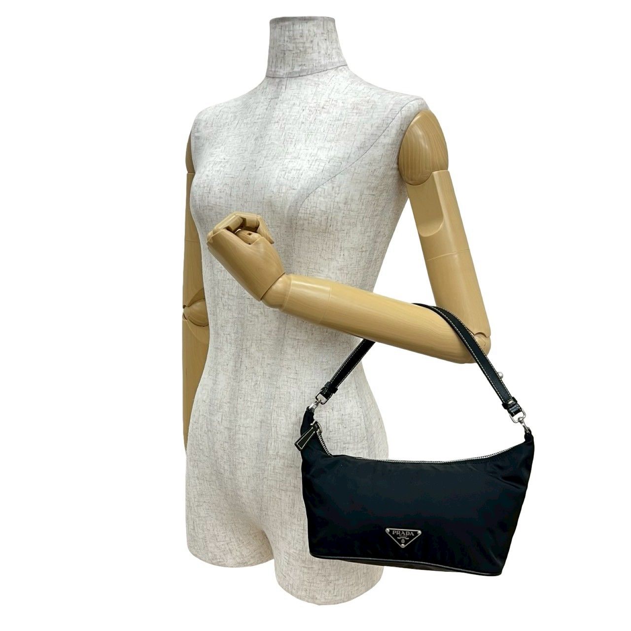 品 PRADA プラダ 三角ロゴ 金具 テスート ナイロン レザー ハンドバッグ セミ ショルダーバッグ ブラック 黒 95656