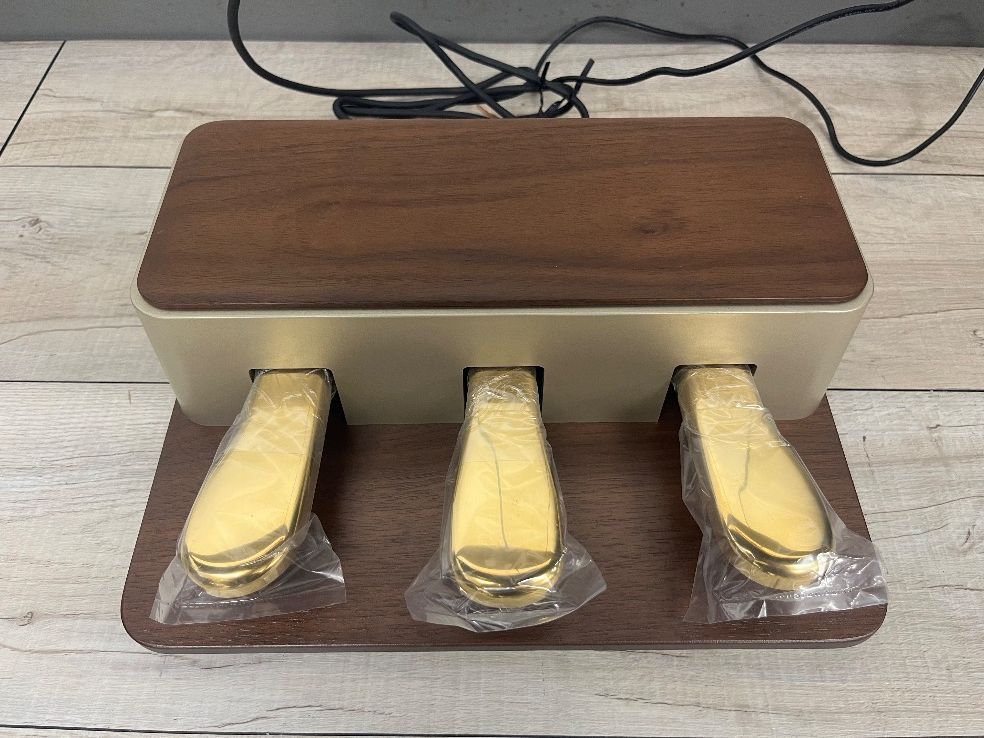 ☆74688【電子ピアノ】ROLAND KF10KW 19年製 - メルカリ