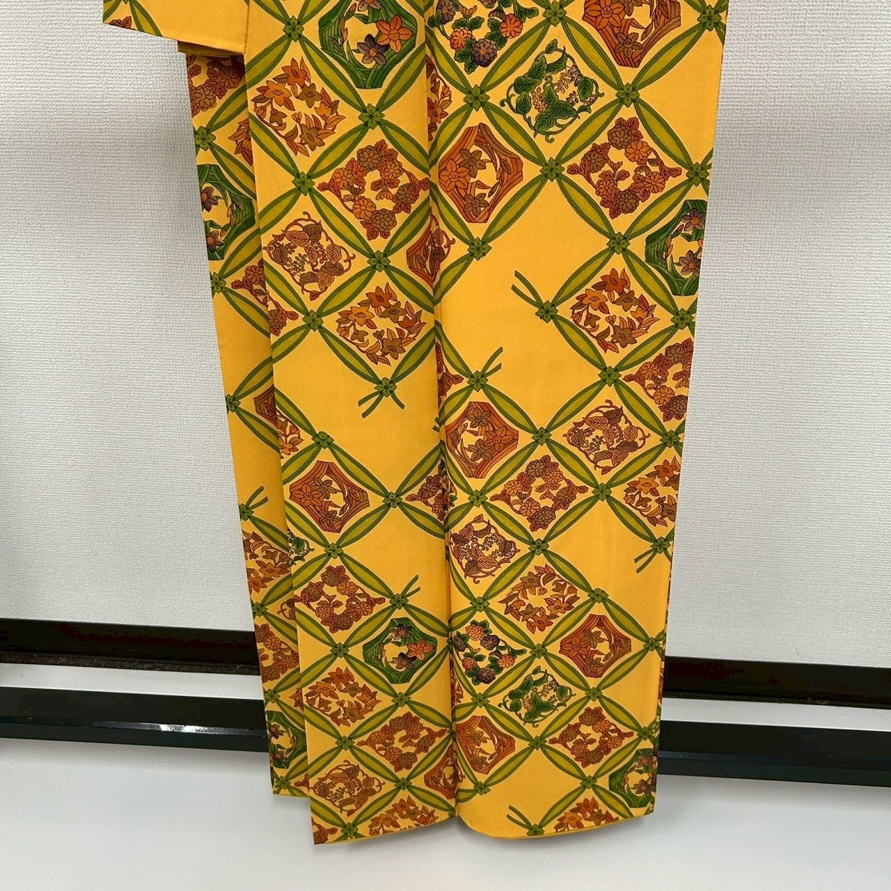 更紗 七宝繋ぎ 小紋 正絹 素敵な染め 袷 着物 MK-857 - メルカリ