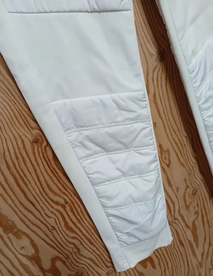 ダウン ジョガーパンツ