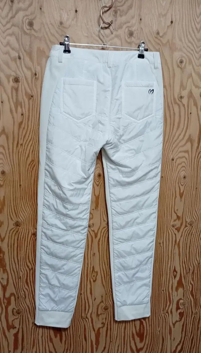 ダウン ジョガーパンツ