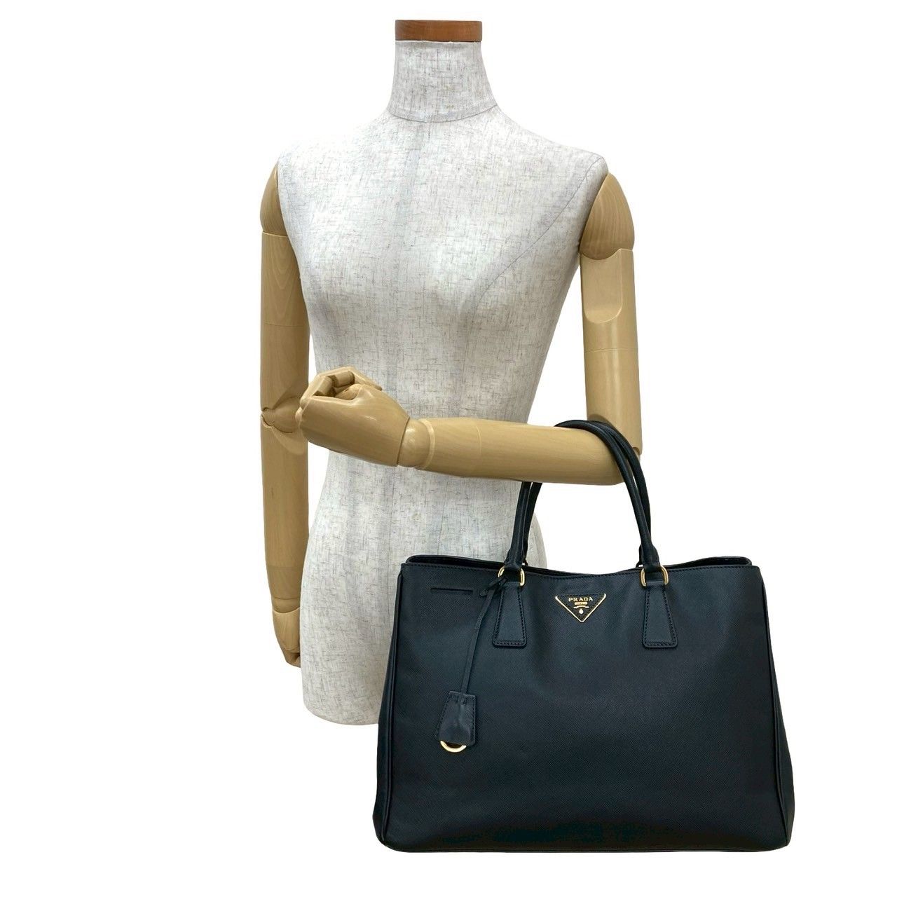 袋付き PRADA プラダ ガレリア 三角ロゴ 金具 サフィアーノ レザー 本革 ハンドバッグ ミニ トートバッグ ブラック 26211