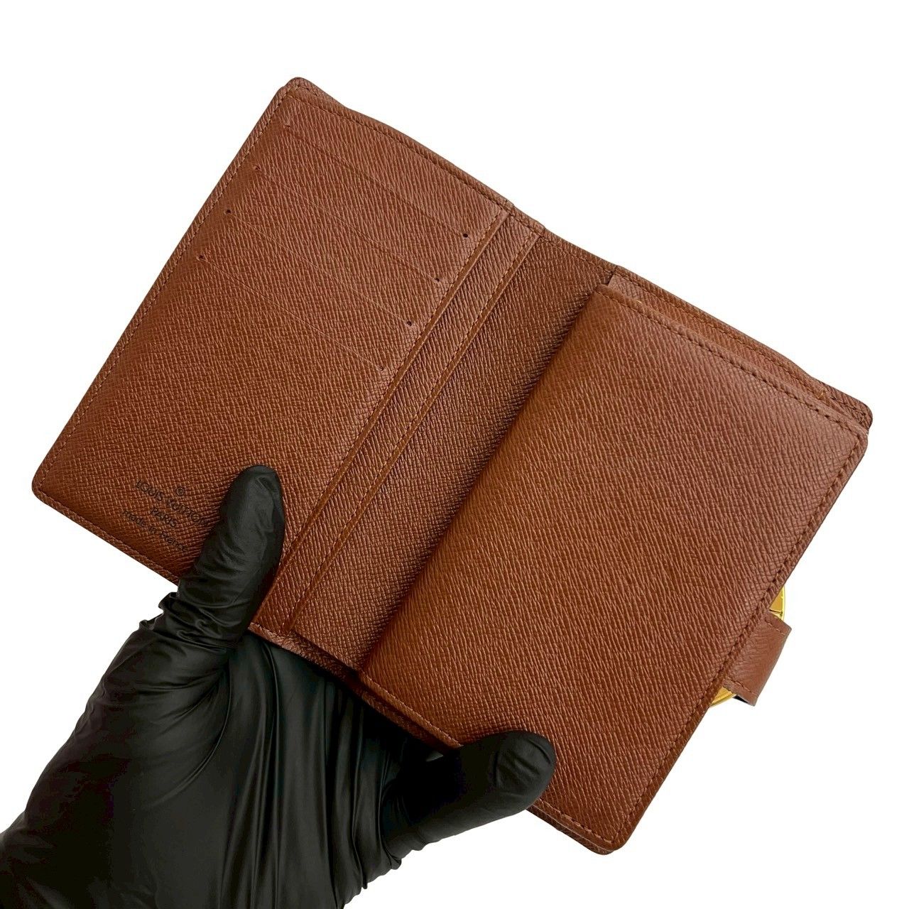 モノグラム レザー