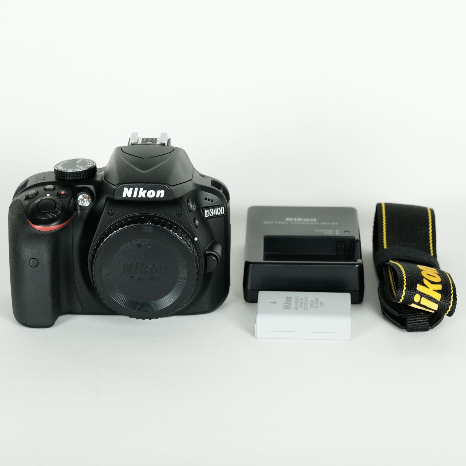 シャッター数2 322回 Nikon D 3400 Fマウント