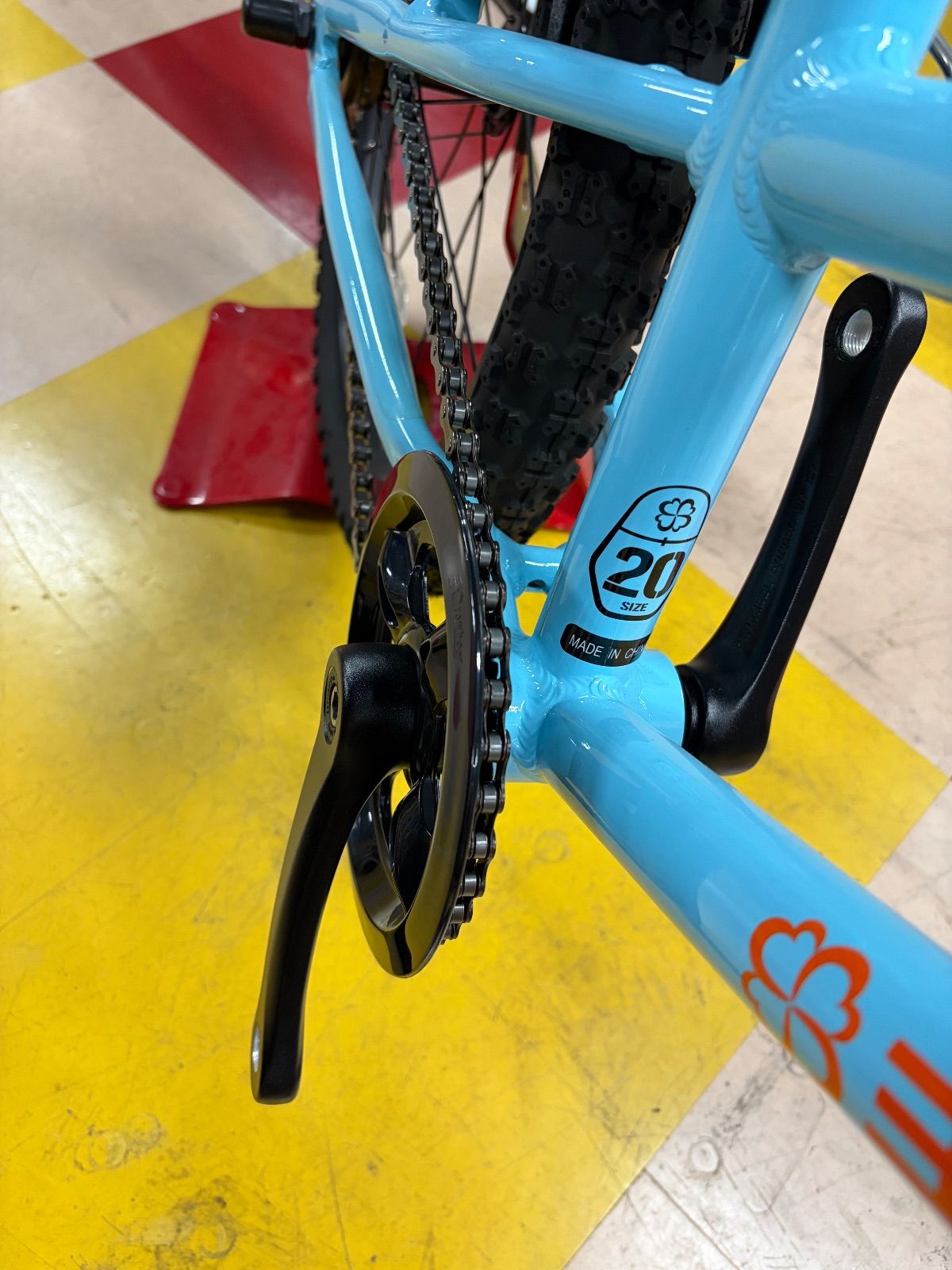 ヨツバサイクル YOTSUBA Zero 20 ラムネブルー 20インチ 子供用軽量