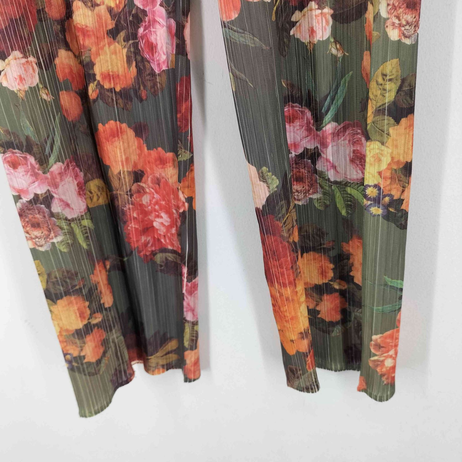【希少】プリーツプリーズ 90s 花柄 総柄 ストレートパンツ イッセイミヤケ 美品 PLEATS PLEASE ISSEY MIYAKE プリーツプリーズ イッセイミヤケ 総