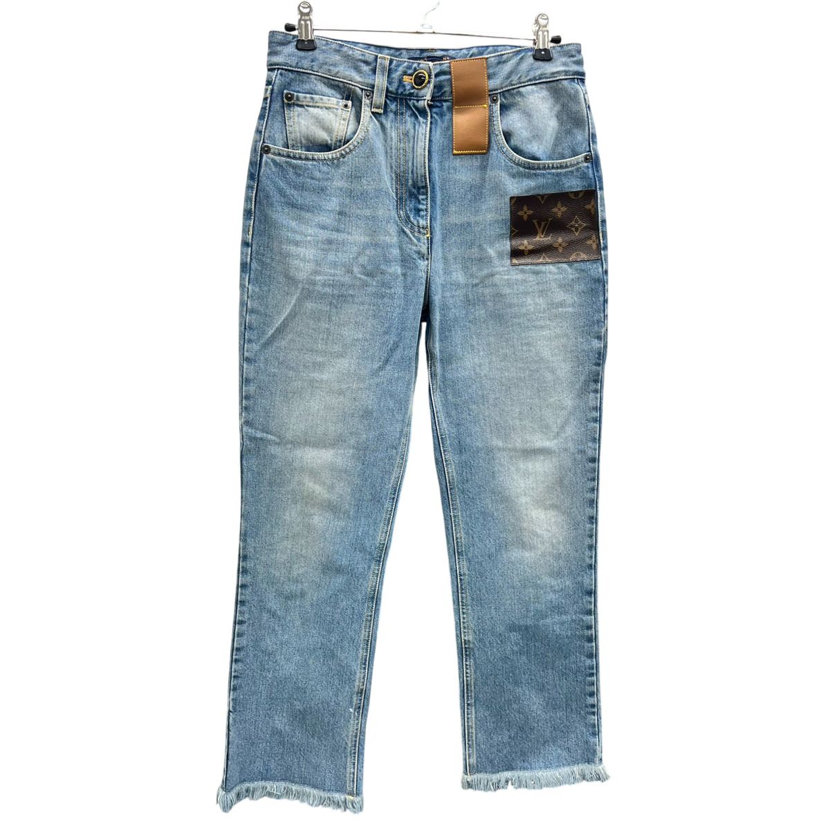 LOUIS VUITTON ルイ ヴィトン 2025SS デニム パンツ LV ロゴ モノグラム レザー パッチ RW231W FOPT13 ブルー ブラウン ジーンズ ストレート カットオフ フリンジ ボトムス ルイヴィトン ABランク 鑑定済