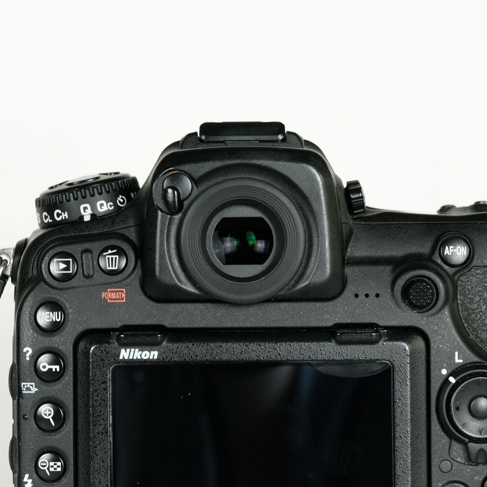 シャッター数33