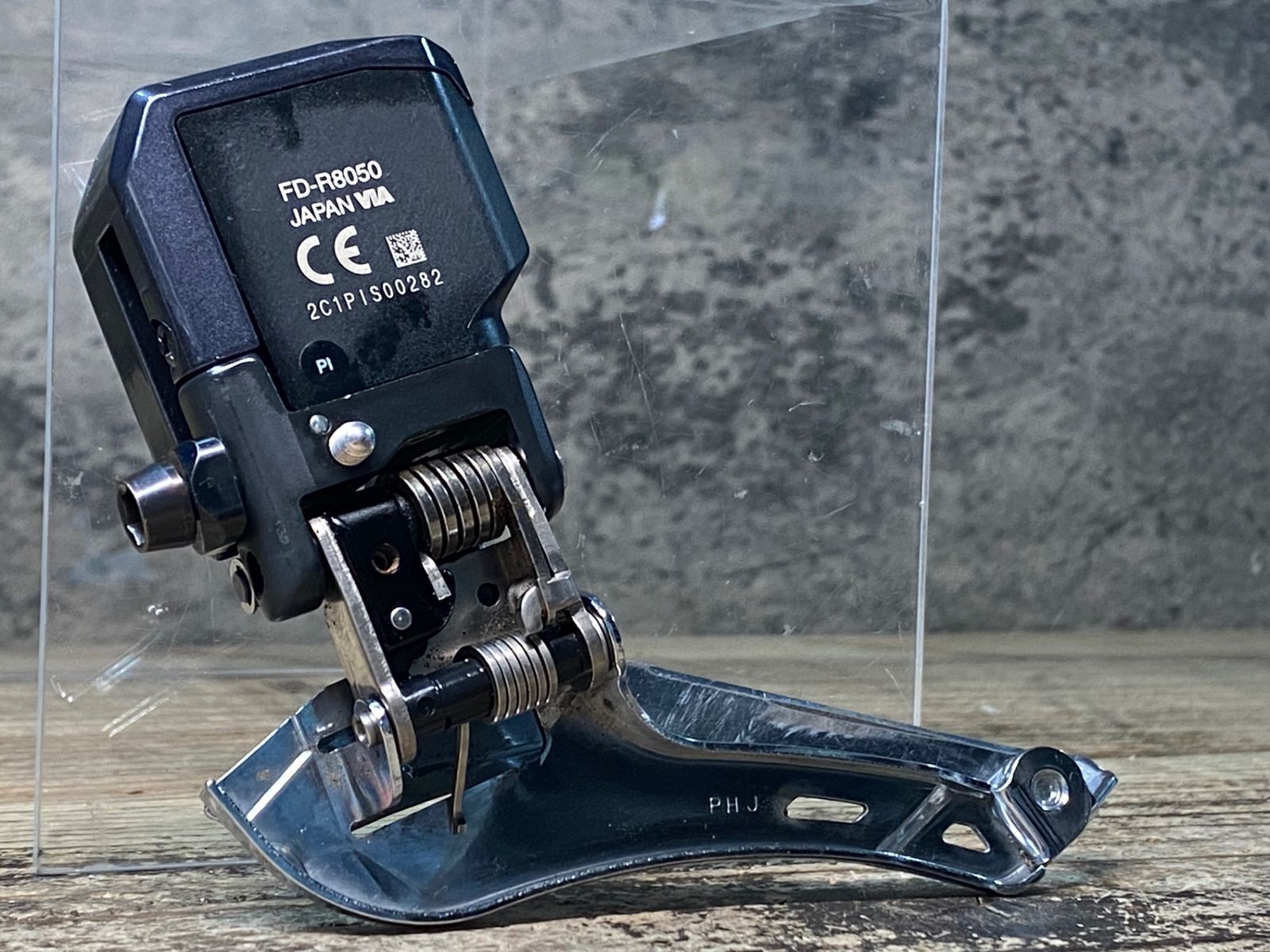 シマノ Ultegra FD-R8050 手丈夫後ばらい ○SHIMANO シマノ FD-R8050