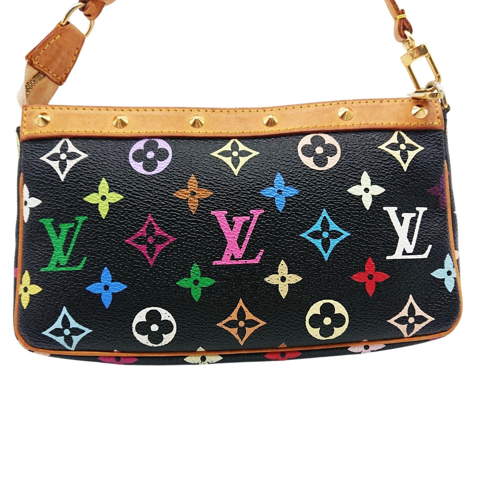 LOUIS VUITTON ルイヴィトン ポシェットアクセソワ―ル マルチ ブラック ノワール