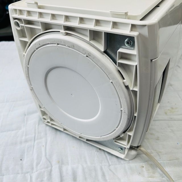 動作確認済】【中古】本体のみ パナソニック 加湿空気清浄機 F-VKK20-W