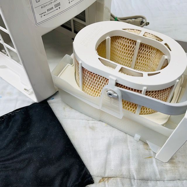 【動作確認済】【中古】本体のみ パナソニック 加湿空気清浄機 F-VKK20-W ホワイト系 2014年製 動作確認済】【中古】本体のみ パナソニック 加湿空気清浄機 F-VKK20-W