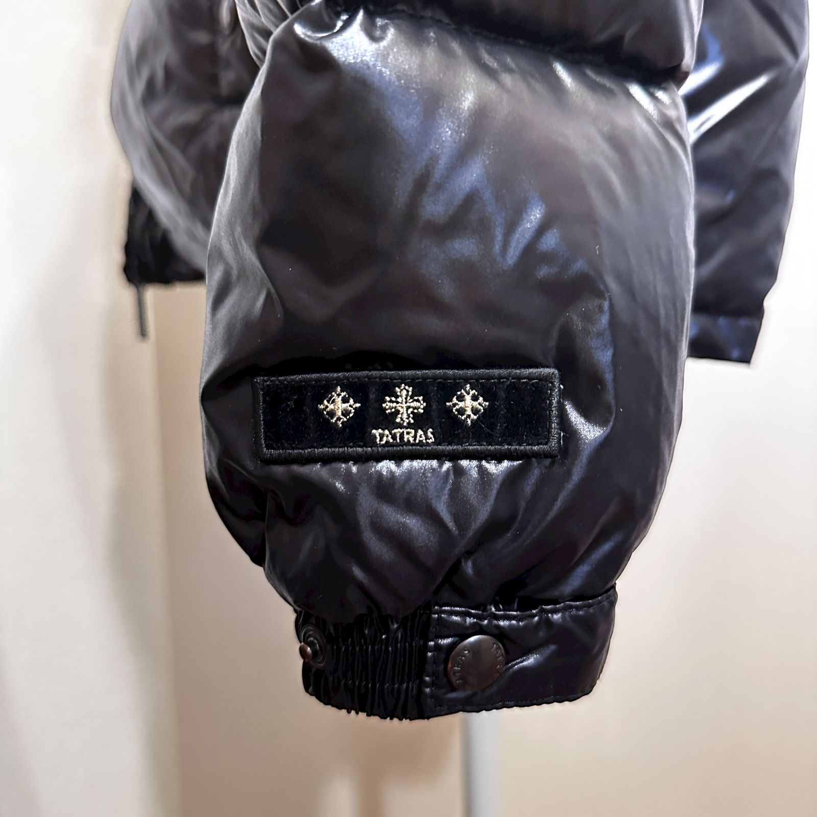 TATRAS ダウンジャケット