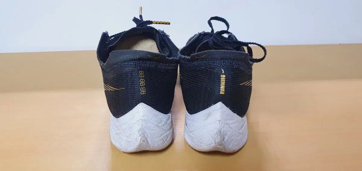 X ヴェイパーフライ