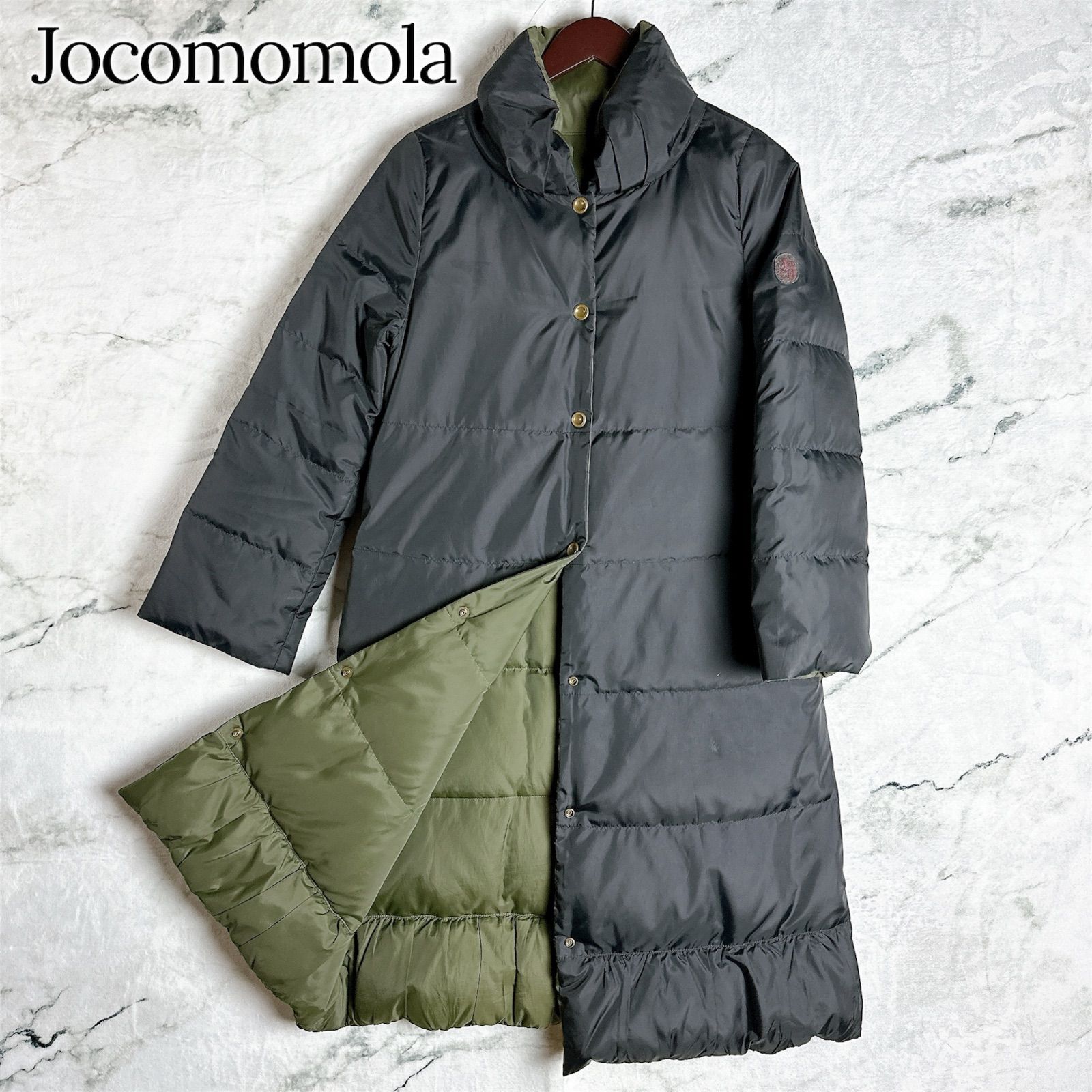 Jocomomola ホコモモラ リバーシブル ダウンロングコート ダウン フェザー カーキ×ブラック 40 Lサイズ 防寒 軽量 暖かい アウター通勤にもお出かけにも最適 屋外のイベントにも安心の暖かさレディース ロングコート モコモコ