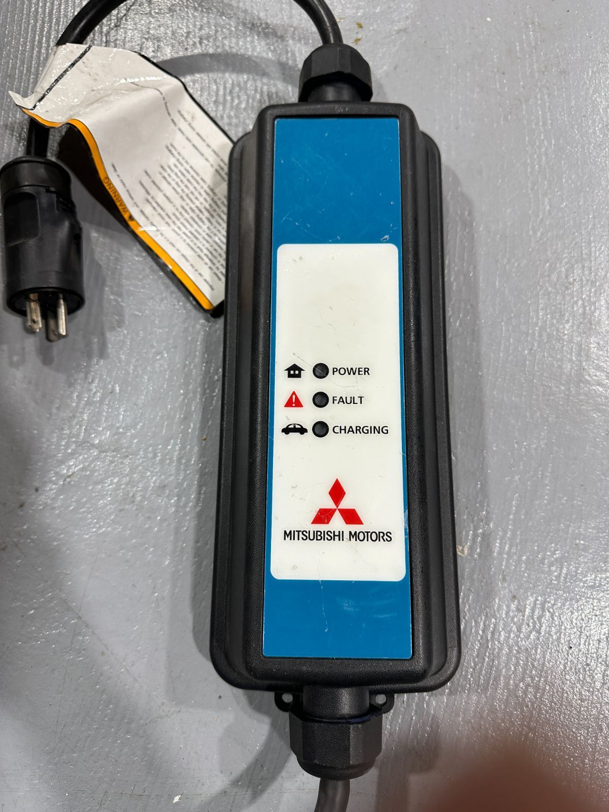 ディスカウント 三菱自動車純正 EV充電ケーブル 9482A122 三菱純正 EV