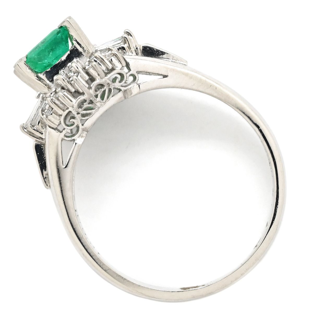 リング 指輪 エメラルド ダイヤモンド Pt 900 プラチナシルバー グリーン 緑 スクエア 16号