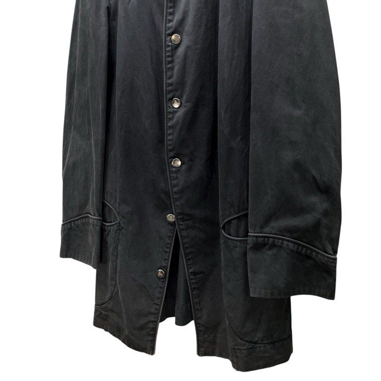 オーブ刻印メタルボタンコットンパイピングロングコート