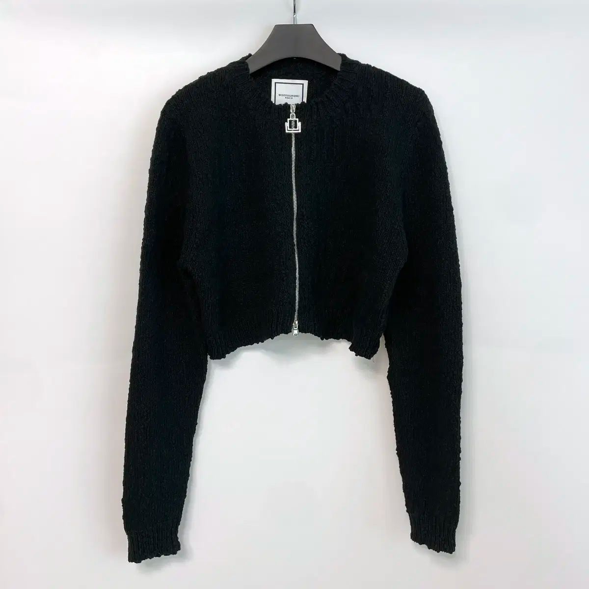 アイボリー ブラック