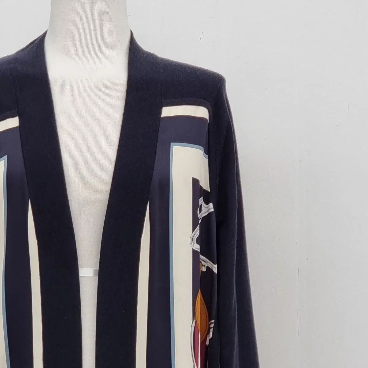 34 Hermes Silk Cashmere Trimming Long Cardigan HEB110528