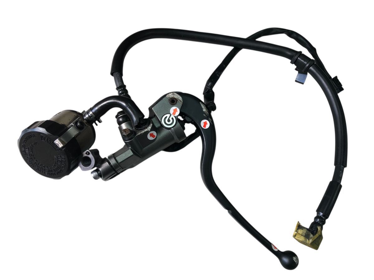 YAMAHA XSR 900 ABS RN 80 フロントブレーキ ラジアルマスター ブレンボ リザーブタンク付 補修 部品取りにも 2777 M 7100