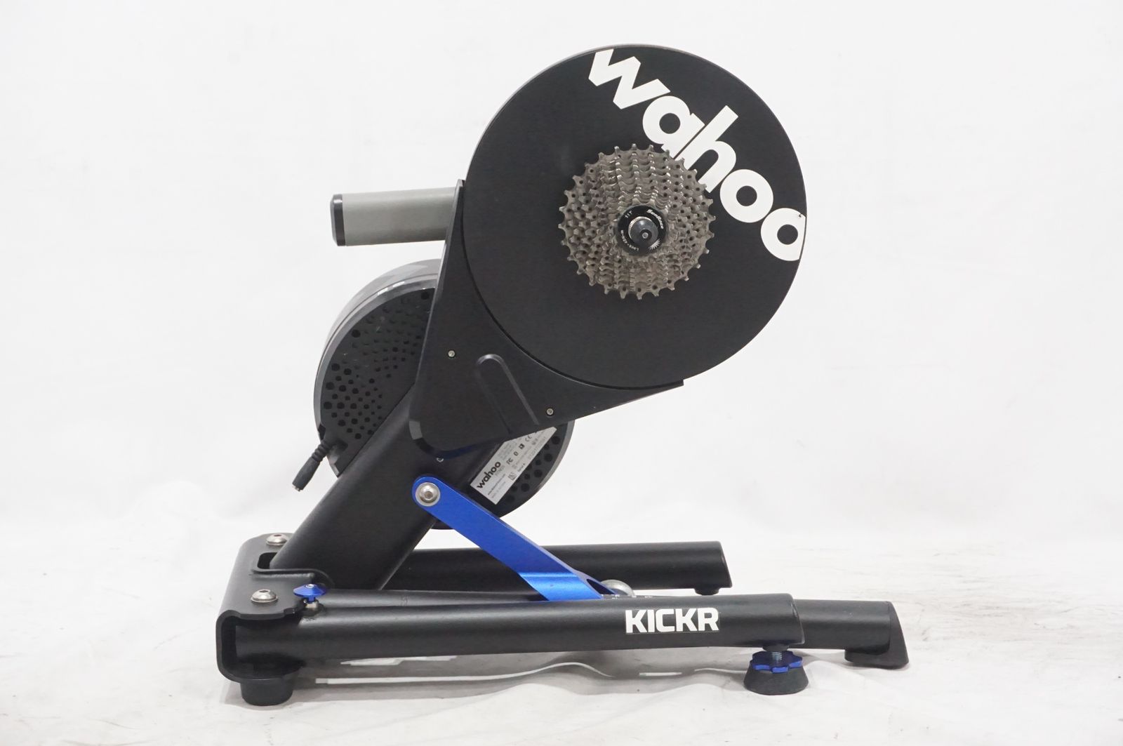 WAHOO ワフー KICKR V 4 WF 113 スマートトレーナー バイチャリAKIBA店