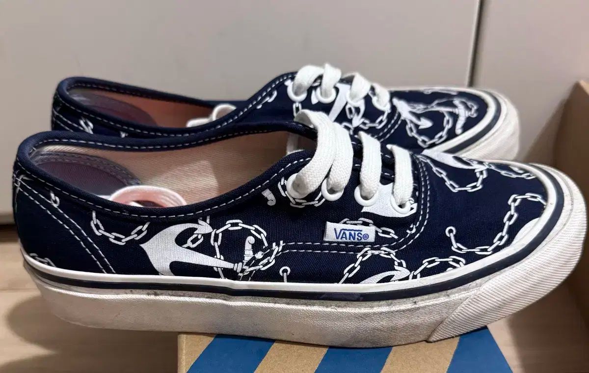 アンカーズ ネイビー