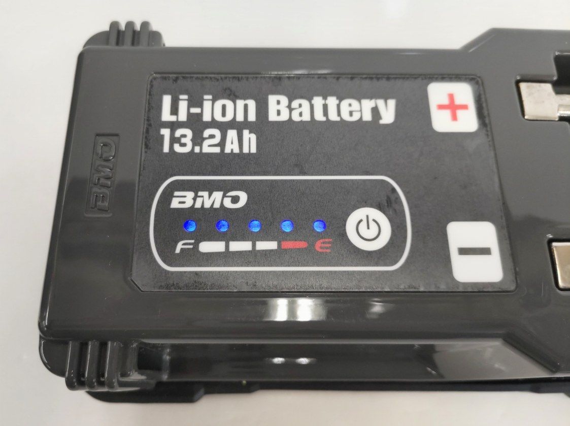 BMO リチウムイオンバッテリー 13.2AH 01 電動リール 船釣り 沖釣り 乗合船 ふかせ釣り 胴突 マダイ イサキ ハマチ ワラサ ブリ ヒラマサ カンパチ タチウオ イカ キンメ オニカサゴ