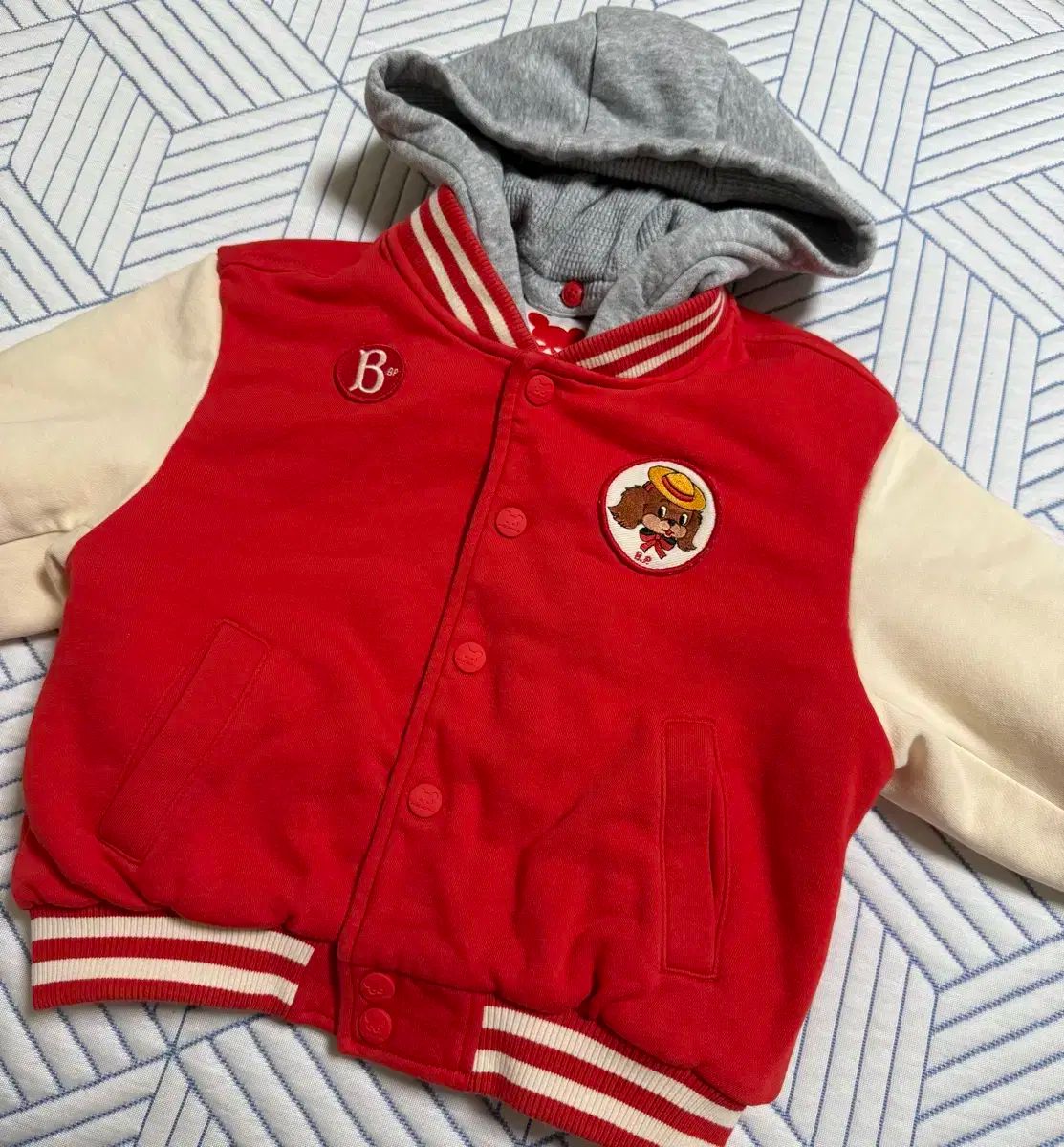 ベベデピノ レイチェル フーディー アウター