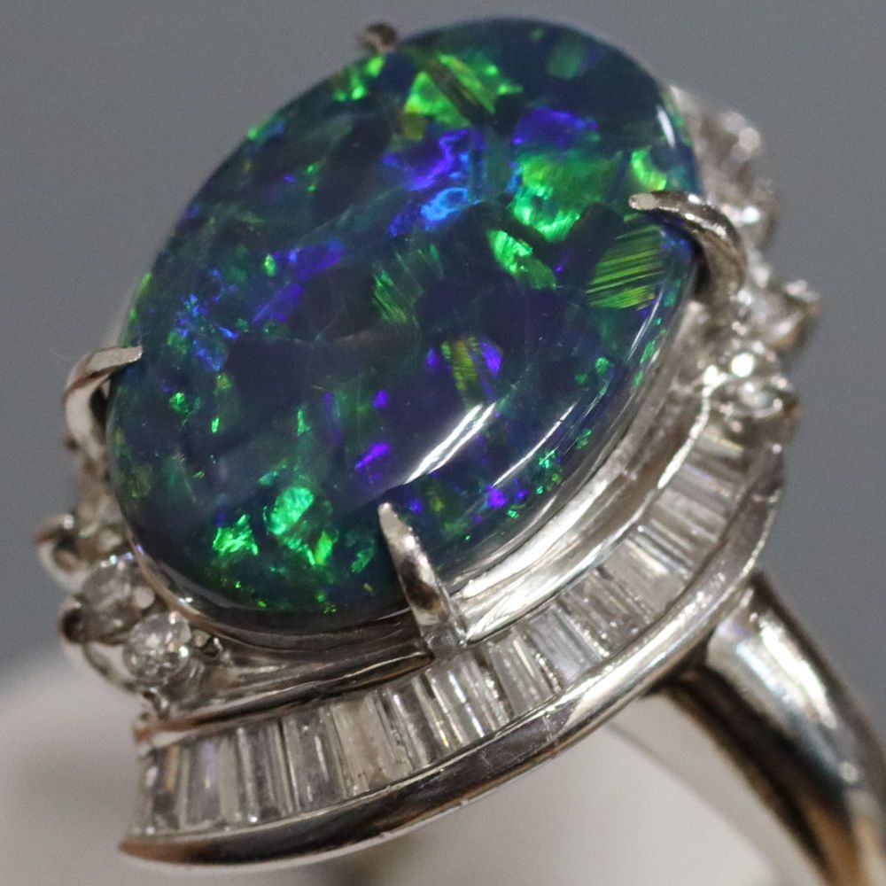 Pt900ブラックオパールダイヤモンドリング BkO4.57 D0.60 8.8g 18