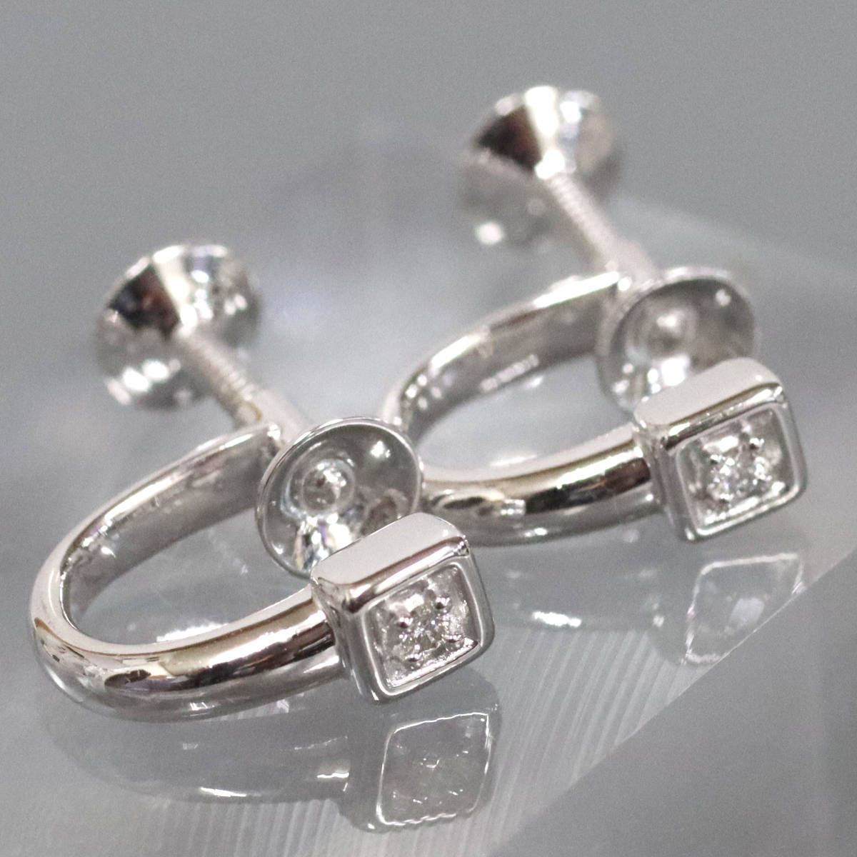 タサキ K18WGダイヤモンドイヤリング D0.01×2 3.0g