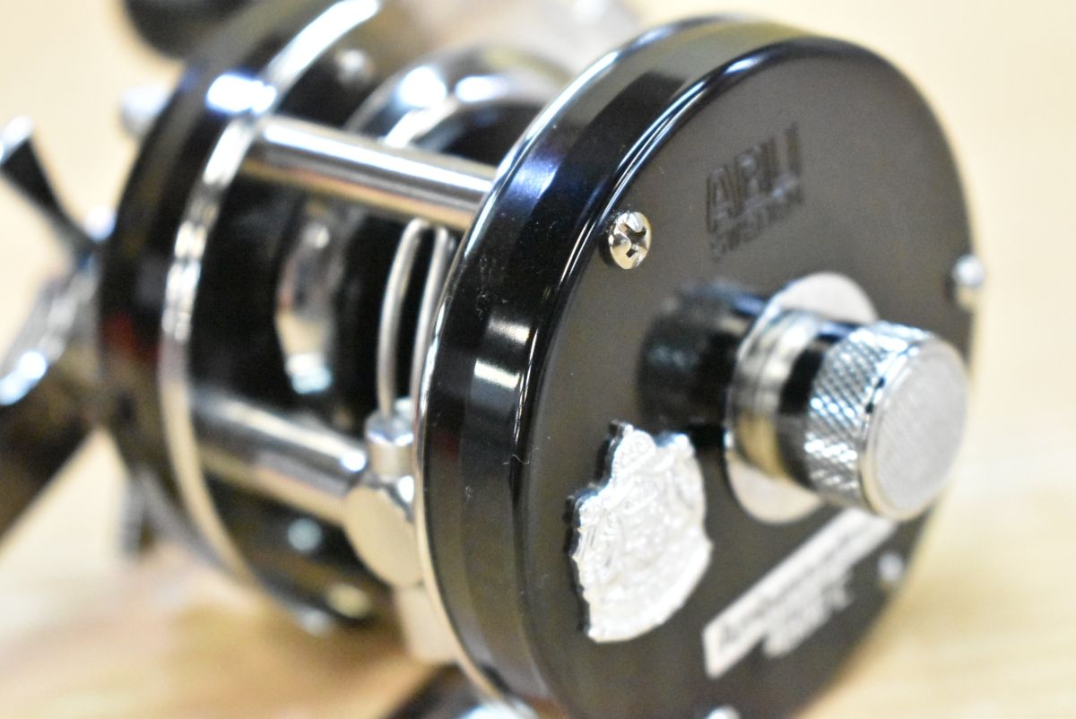 アブガルシア アンバサダー 4500C ファクトリーチューン 右 Abu Garcia Ambassadeur ベイトリール バス釣り ブラックバス 等