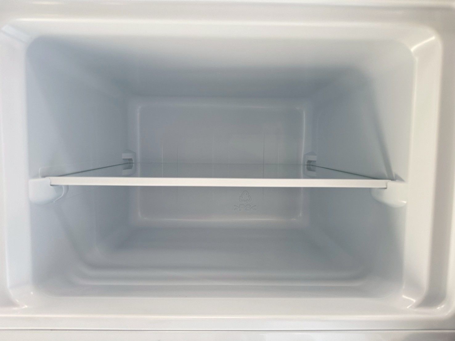 高年式】大阪送料無料☆3か月保障付き☆冷蔵庫☆ハイセンス☆2ドア 
